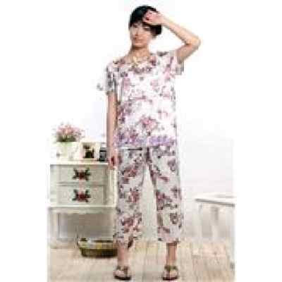 攜手共贏，共繪夏裝新篇章——2011新款夏裝絲綢系列，誠邀服裝批發(fā)零售商合作