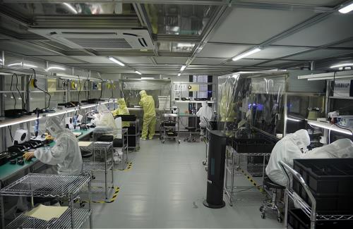 投影巨頭大眼橙跨界AI眼鏡 雙賽道布局開(kāi)啟品牌新篇章